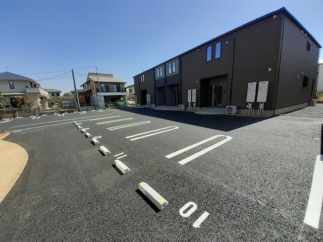 駐車場　駐車スペースもあります