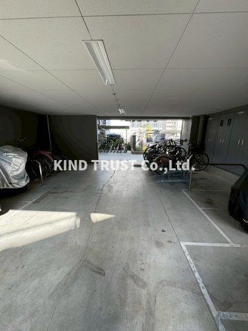 駐車場　駐車スペースもあります