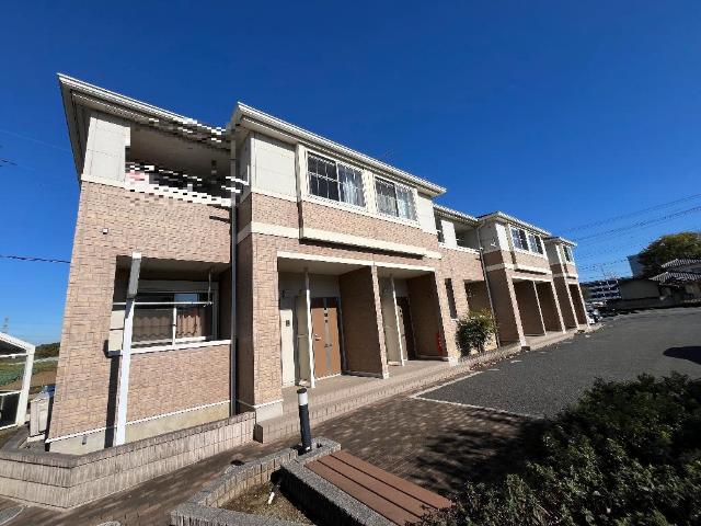 エントランス　外観写真（昼）