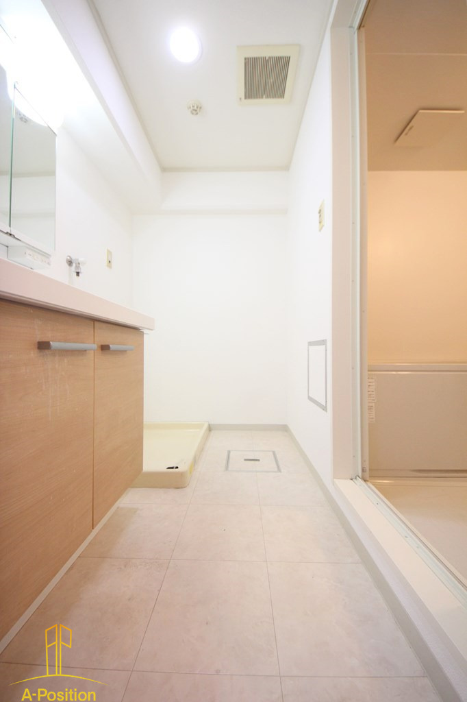 洗面設備　メゾン・エルミタージュ