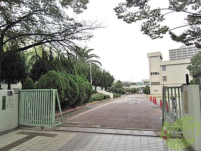 中学校　第九中学校（中学校）まで1800m