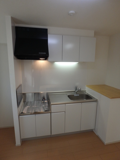 キッチン　あの棚はきっと重宝しますね。。