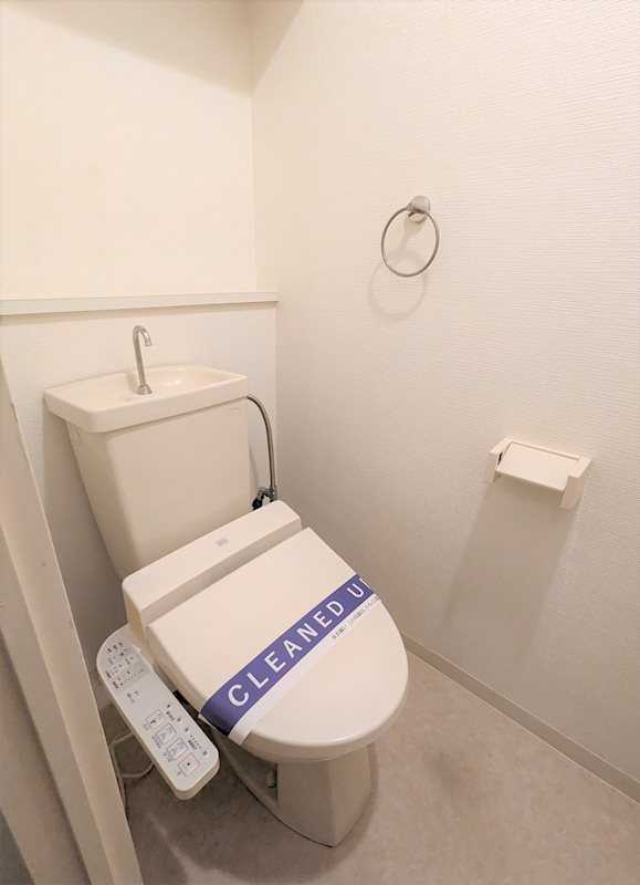 トイレ　他号室参考画像