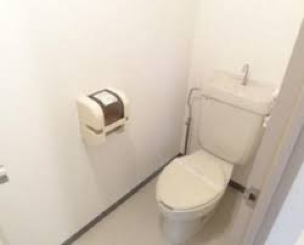 トイレ　別部屋参考画像