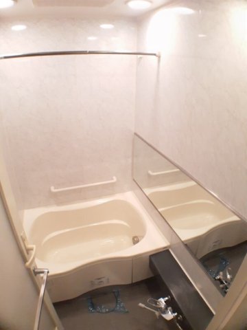 バス・シャワールーム　別部屋参考写真