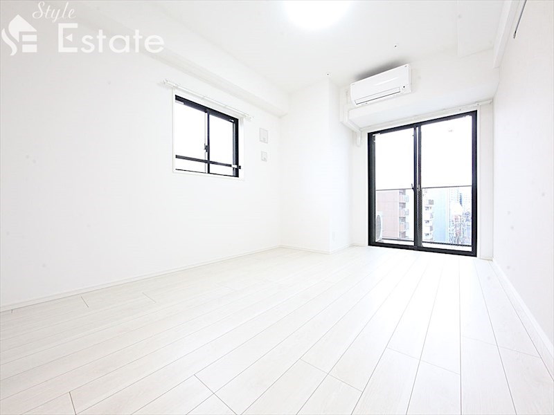 居室・リビング　内装