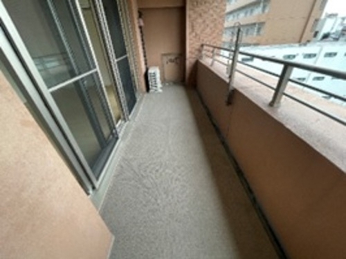 バルコニー　バルコニー　※同タイプの部屋のお写真です