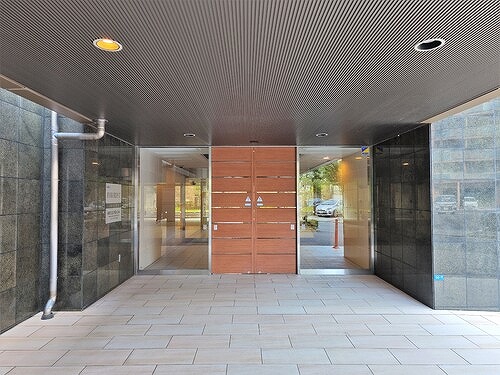 エントランス　エントランス