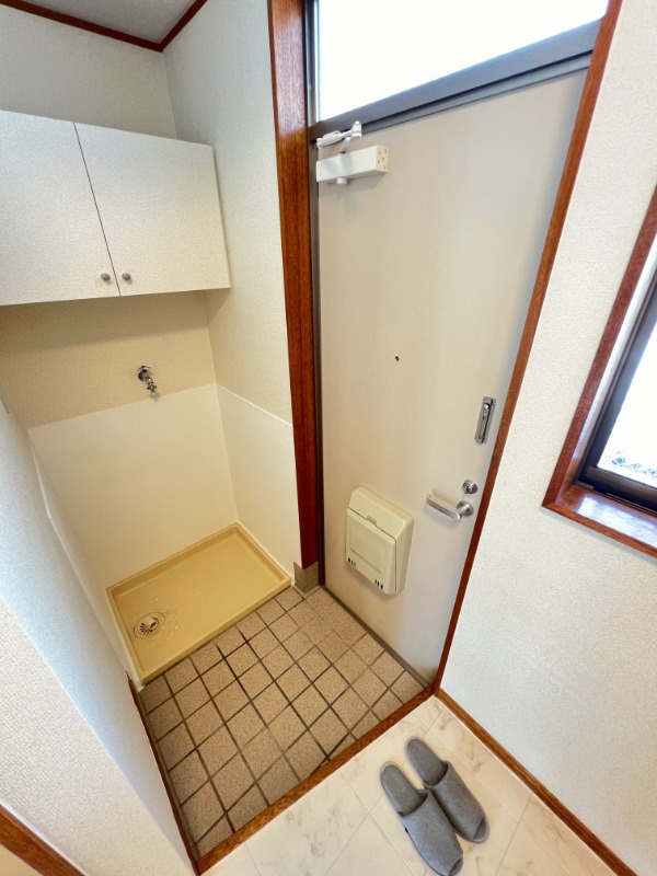 玄関　※他部屋参考写真