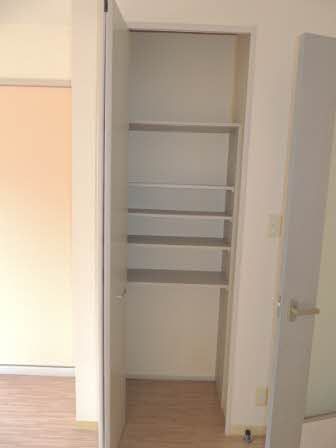 収納　パントリー