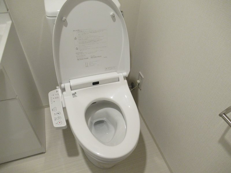 トイレ　参考写真