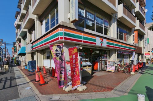 コンビニ　セブンイレブン 行徳駅前2丁目店（コンビニ）まで217m