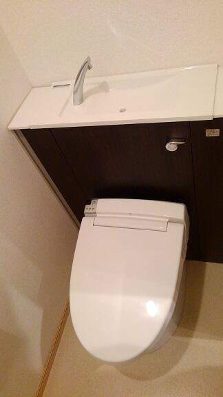 その他　フローリングです！