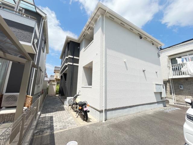 建物外観　外観写真（昼）