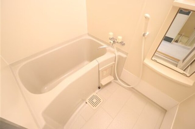 バス・シャワールーム　浴室