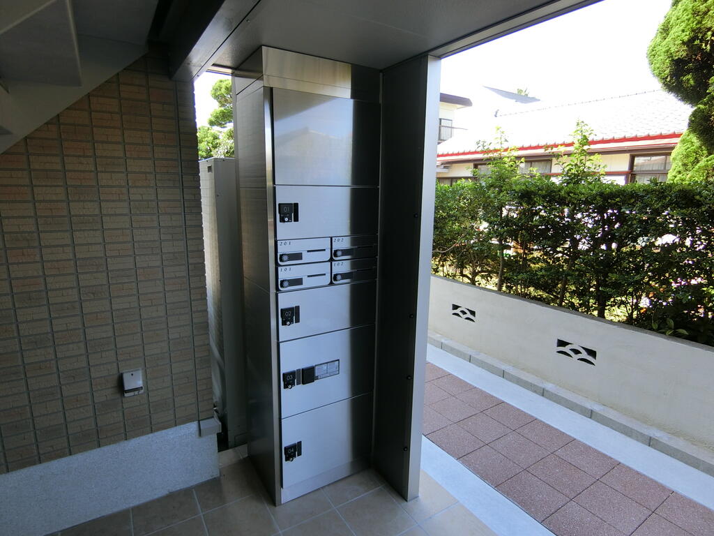 ロビー　綺麗に整備されたエントランス☆