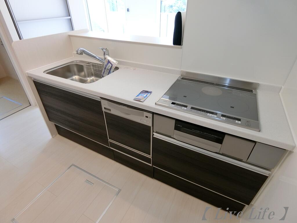 キッチン　使いやすいシステムキッチン♪