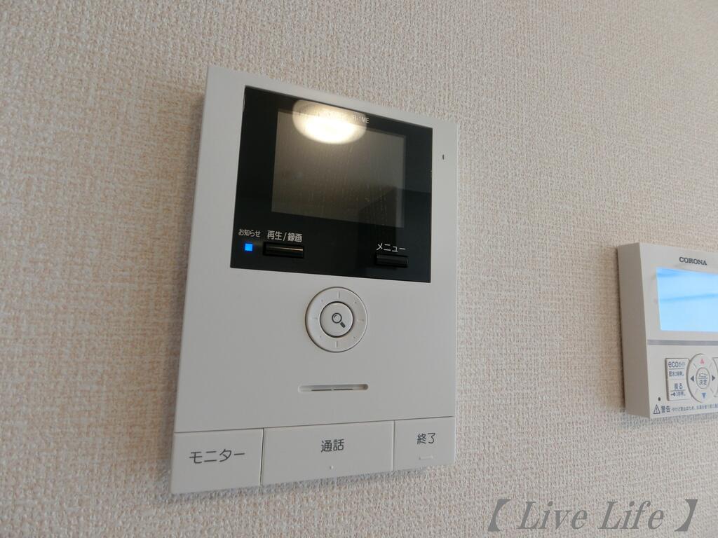 セキュリティ　ＴＶモニター付きインターホンでセキュリティー◎