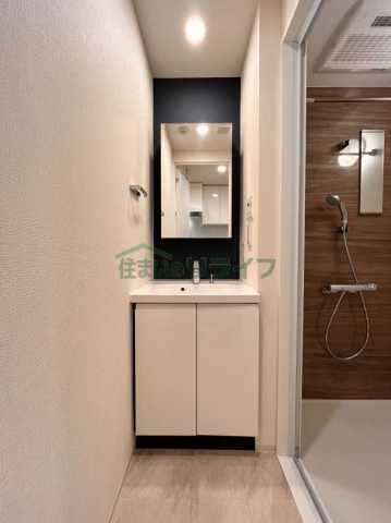 洗面設備　※参考写真です。同じ間取りの別部屋になります。