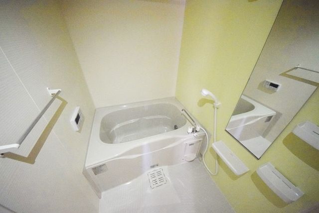 バス・シャワールーム　★お問い合わせはタウンハウジングまで★