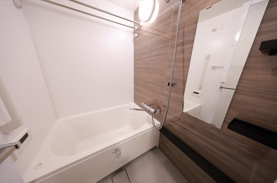 バス・シャワールーム　バス※別部屋参考写真