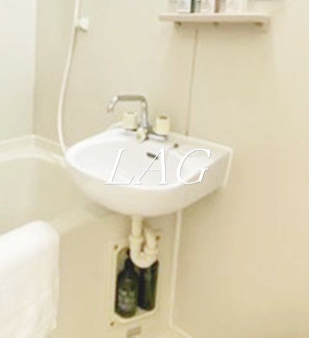 洗面設備　洗面台です。