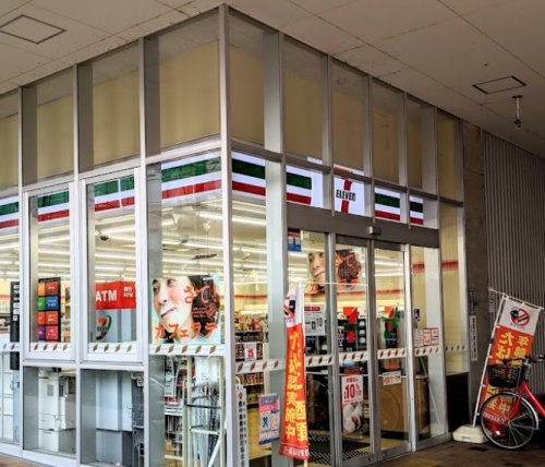 コンビニ　セブンイレブン 豊中岡上の町2丁目店（コンビニ）まで634m