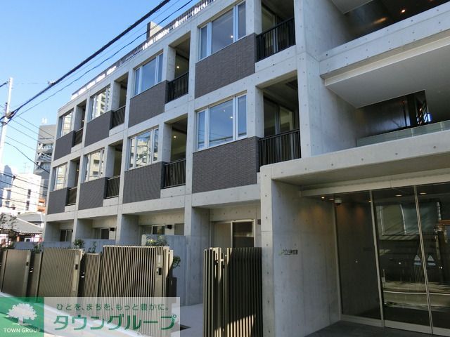 建物外観　2015年1月撮影