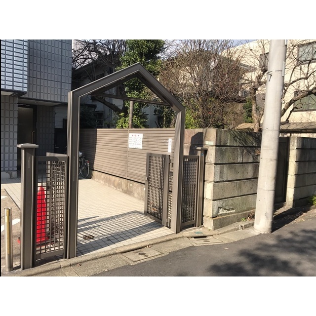 エントランス　エントランス