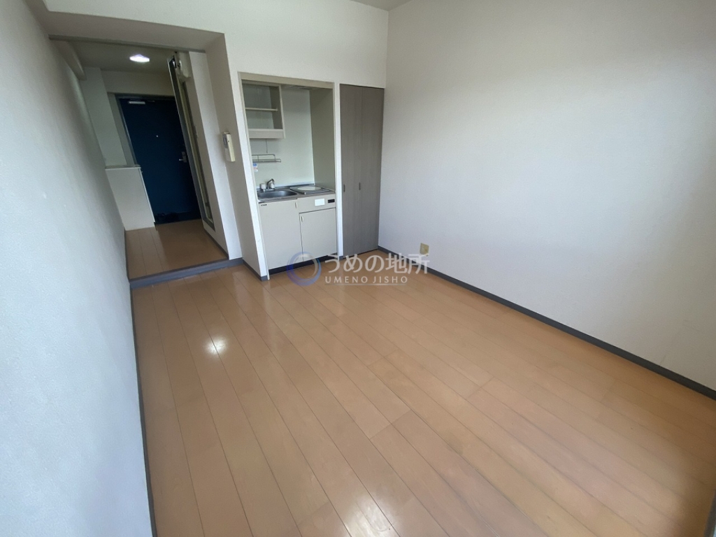 居室・リビング　洋室４