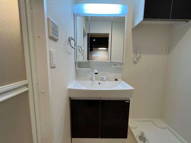 洗面設備　洗髪洗面化粧台（イメージ）