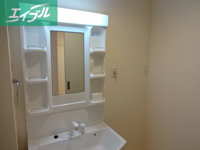 洗面設備　洗髪洗面化粧台