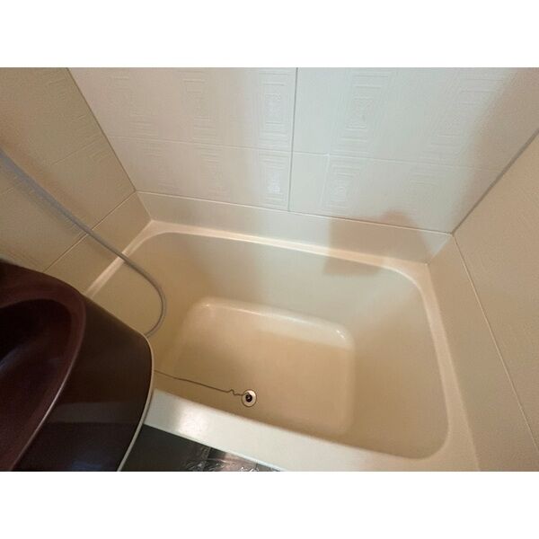 バス・シャワールーム　シンプルで機能的なユニットバス！