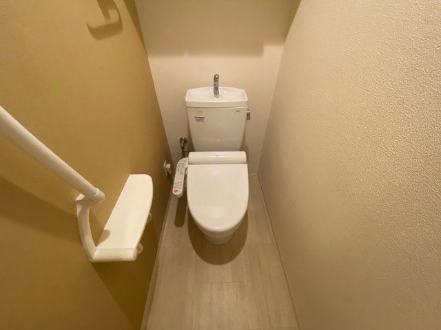 トイレ　ウォシュレット付きのトイレ♪