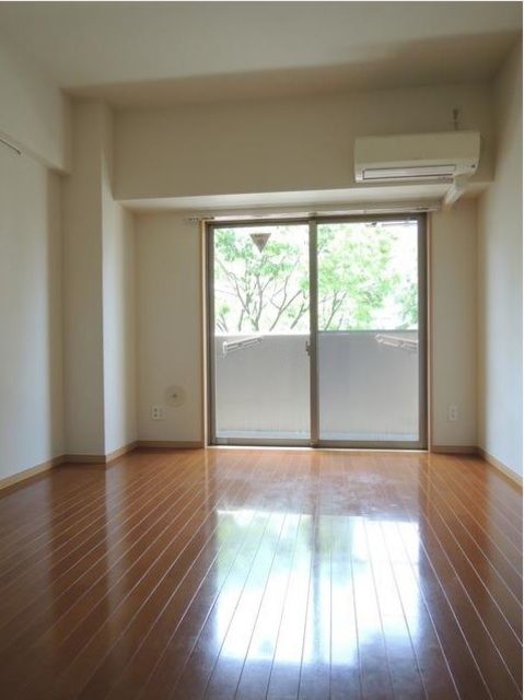 居室・リビング　居室