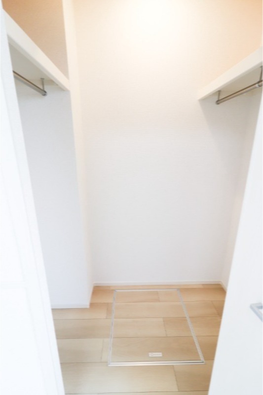 収納　図面と現状に相違がある場合には現状を優先