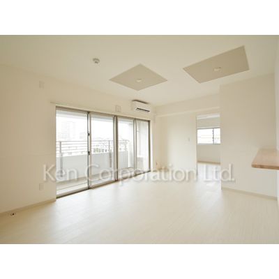 居室・リビング　同タイプ3階のお部屋を撮影。仕様が異なることがあります。