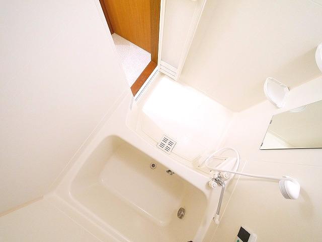 バス・シャワールーム　お風呂です