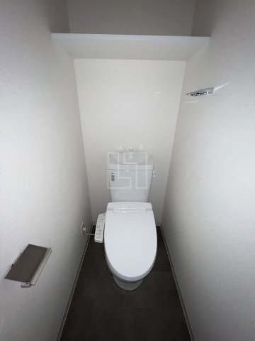 トイレ　プレサンス松屋町ヴィゴラス　温水洗浄便座