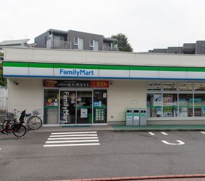 コンビニ　ファミリーマート大田南馬込五丁目店（コンビニ）まで481m