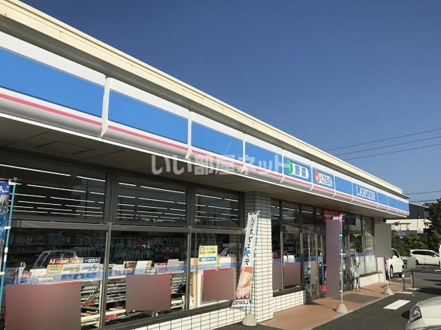 コンビニ　ローソン 宇部東小串二丁目店（コンビニ）まで725m