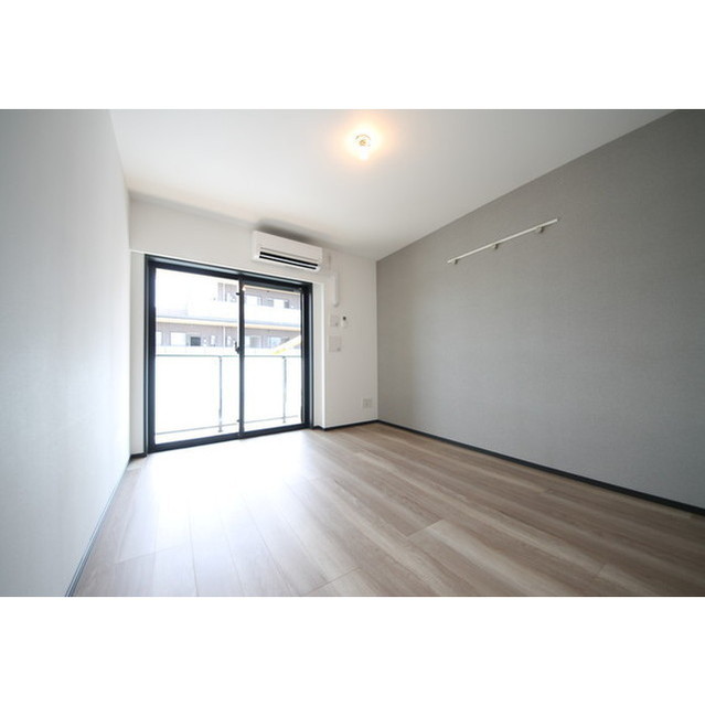 居室・リビング　居室