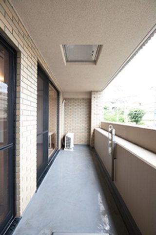 バルコニー　※写真は同タイプ住戸です。