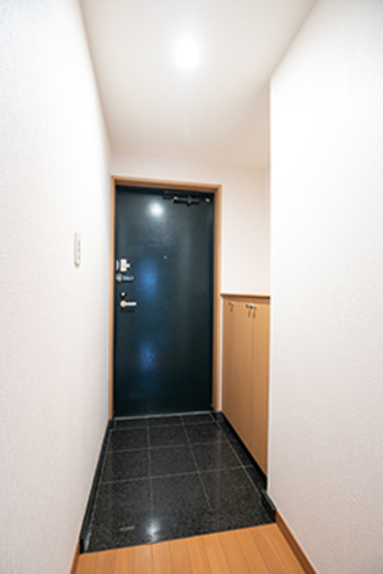 玄関　※写真は同タイプ住戸です。