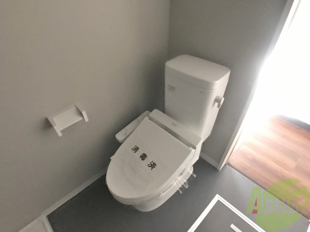 トイレ　トイレも広さ十分で、ゆったりできそうですね