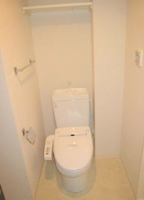 トイレ　同仕様写真含む