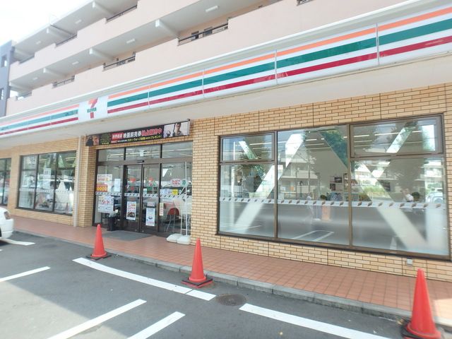 コンビニ　セブンイレブン川崎有馬6丁目店（コンビニ）まで530m