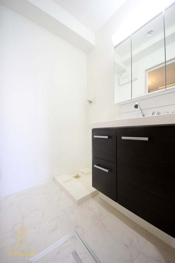 洗面設備　CENTURY与力町公園