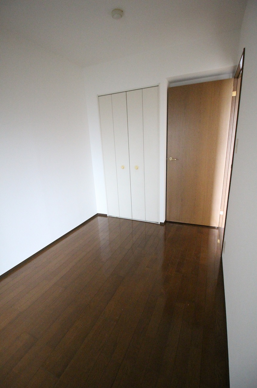 その他部屋・スペース　同物件、別の部屋の写真です