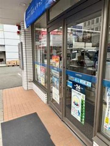 コンビニ　ローソン　加古川平岡町一色店（コンビニ）まで384m